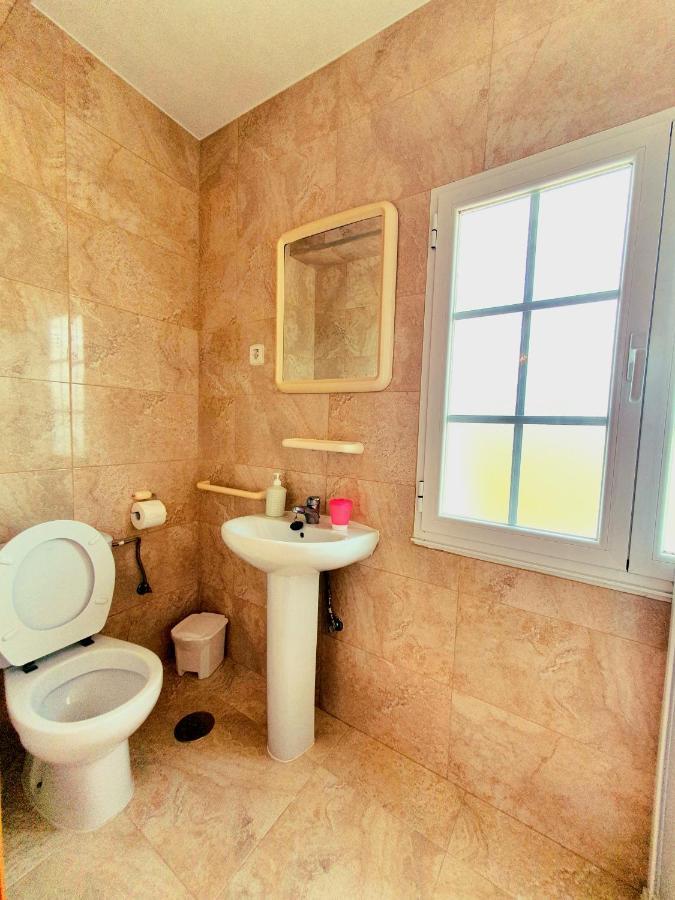 Hostal Cachino 카르노타 외부 사진